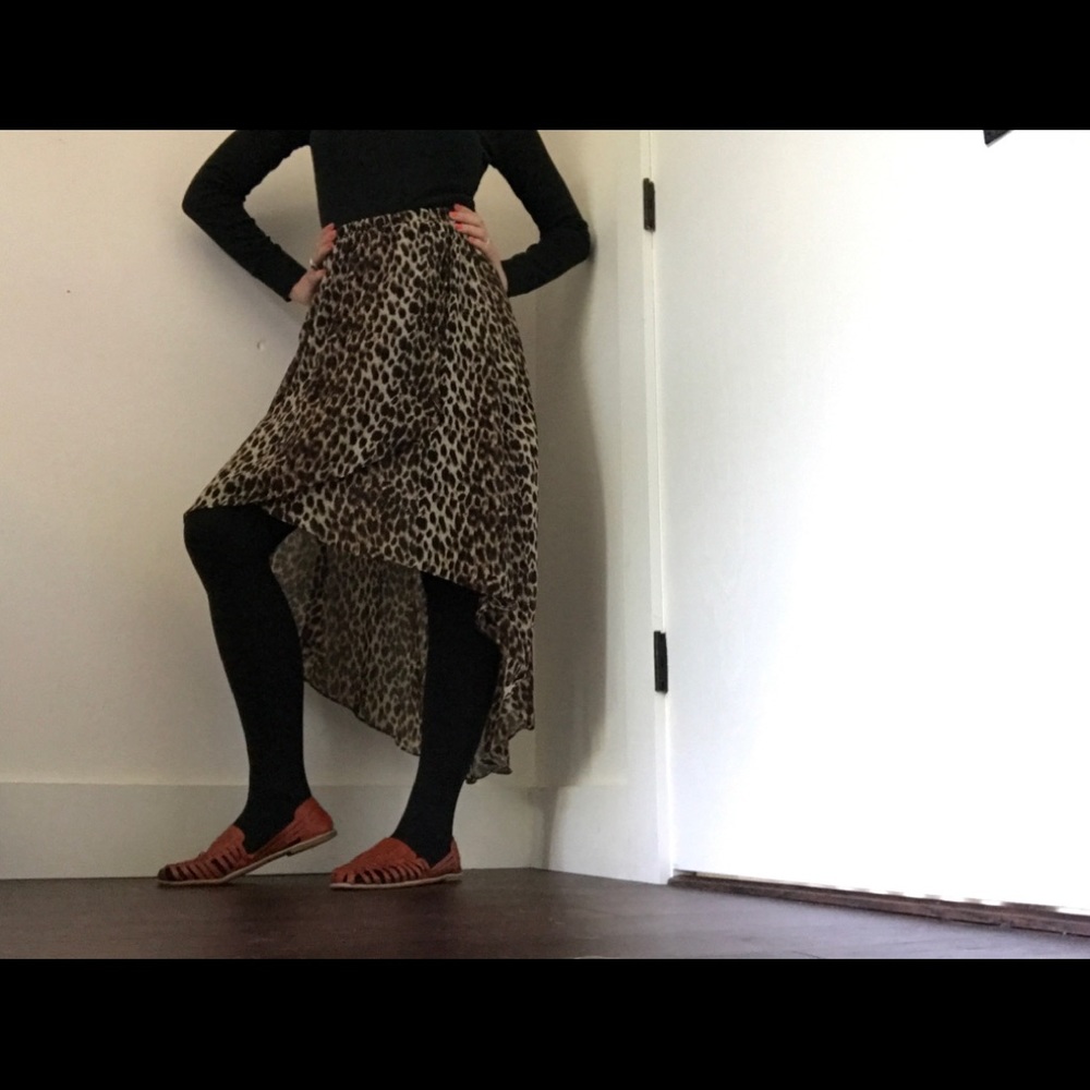 Forever 21 High-Low Leopard Print Skirt - Picture 5 of 13